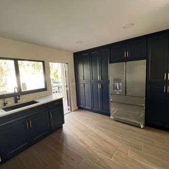 RIM Express - Kitchen cabinetry, custom closets, vanities and more, at RIM Express - General Contractors Near Me - Sarasota, Florida
