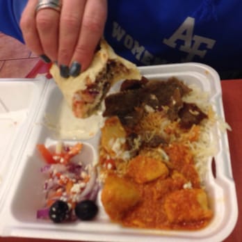 Sultan's Kite - Gyro and tikka korma - Mediterranean Near Me - Lincoln, Nebraska