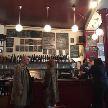 Le Baron Rouge - If you come in the afternoon there is a delightful local crowd. - Wine Bars Near Me - Paris, 75