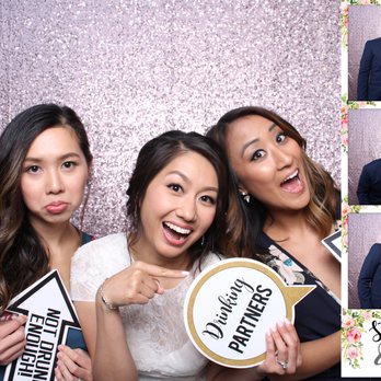 Photobooth Geeks - Brides always have fun - Photo Booth Rentals Near Me Photobooth Geeks - Brides always have fun - Photo Booth Rentals Near Me