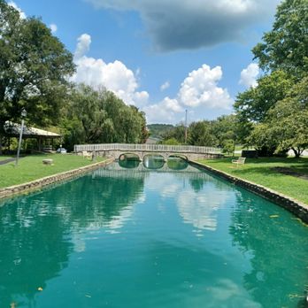 Stone Bridge Memorial Park - Parks Near Me - Fayetteville, Tennessee Stone Bridge Memorial Park - Parks Near Me - Fayetteville, Tennessee