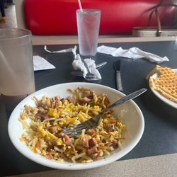 Hash brown bowl ham egg and cheese
