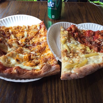 Dimo's Pizza - Three chile potato pizza, honey mustard cheddar chicken, Penne chicken slices. - Pizza Near Me - Chicago, Illinois Dimo's Pizza - Three chile potato pizza, honey mustard cheddar chicken, Penne chicken slices. - Pizza Near Me - Chicago, Illinois