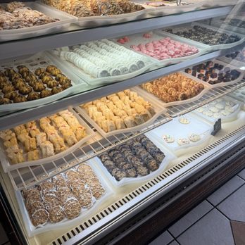 Cafe de Paris Bakery - Cookies - Bakeries Near Me - Indian Rocks Beach, Florida