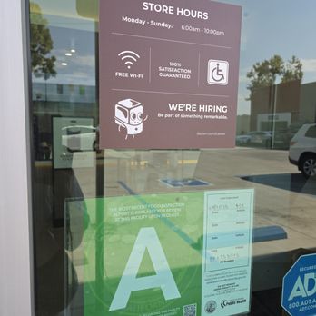 Da Vien Coffee - Coffee & Tea Near Me - Alhambra, California