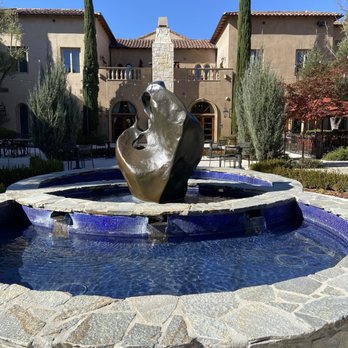 Allegretto Vineyard Resort - Resorts Near Me - Paso Robles, California