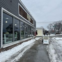 Vintage On The Common - Storefront