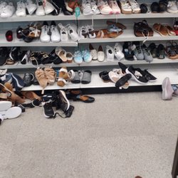 Ross Dress for Less - That's just awful...come on shoppers!!