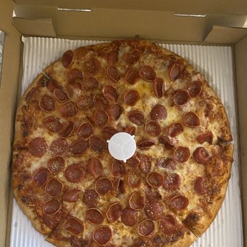 Uncle Andy's Pizza - Large New York lovers pizza - Pizza Near Me - Berkley, Michigan