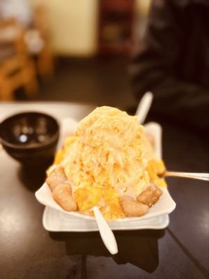 Class 302 Cafe Cerritos by null