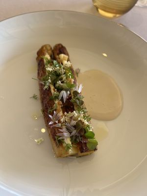 Château Troplong Mondot by null