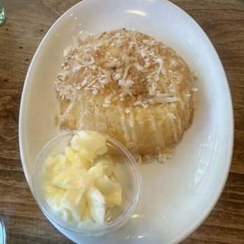 Brookfields Restaurant - American Near Me - Roseville, California
