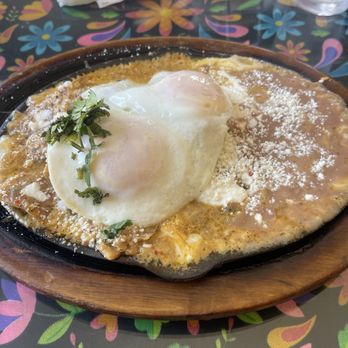 Super Antojitos - Chilaquiles Con Huevo - Mexican Near Me - Orange, California Super Antojitos - Chilaquiles Con Huevo - Mexican Near Me - Orange, California