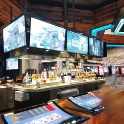 Sportsbook Bar & Grill - Great local beers on draft here!