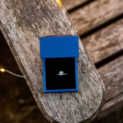Carat & Co - Artcarved Engagement Ring