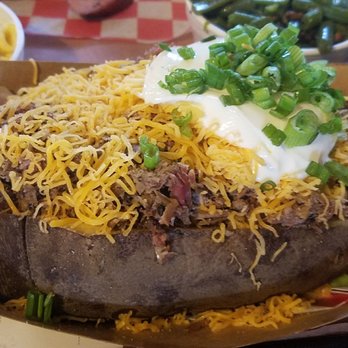B-Daddy's BBQ - yummy $8 special, 1 lbs - Barbeque Near Me - Helotes, Texas