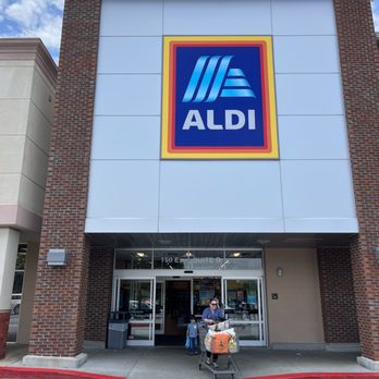 ALDI - Spartanburg, S.C. -Westside! - Grocery Near Me - Spartanburg, South Carolina ALDI - Spartanburg, S.C. -Westside! - Grocery Near Me - Spartanburg, South Carolina