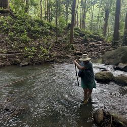 Wailua Kayak & Canoe - Crossing the final stream