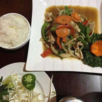 Pho Ketkeo - Basil stir fry - Laotian Near Me - New Haven, Connecticut Pho Ketkeo - Basil stir fry - Laotian Near Me - New Haven, Connecticut