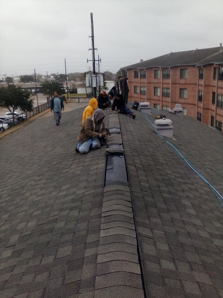 Slide of AAC Roofing & CS