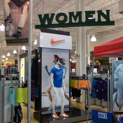 DICK'S Sporting Goods