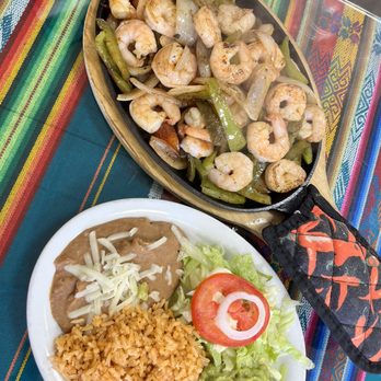 Rafael Mexican Grill - Shrimp Fajitas - Mexican Near Me - Salinas, California