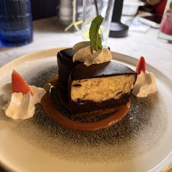 Blackwall Hitch - Cheesecake and brownie. I am in love with this. Keep it on the menu! - Seafood Near Me - Alexandria, Virginia Blackwall Hitch - Cheesecake and brownie. I am in love with this. Keep it on the menu! - Seafood Near Me - Alexandria, Virginia
