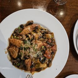 Franky's - Chicken Marsala (Sep 2023 $24)