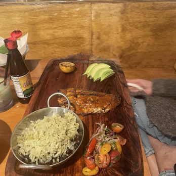 Lela's Seafood - Red snapper , cilantro rice with veggies. - Seafood Near Me - Cedar Hill, Texas