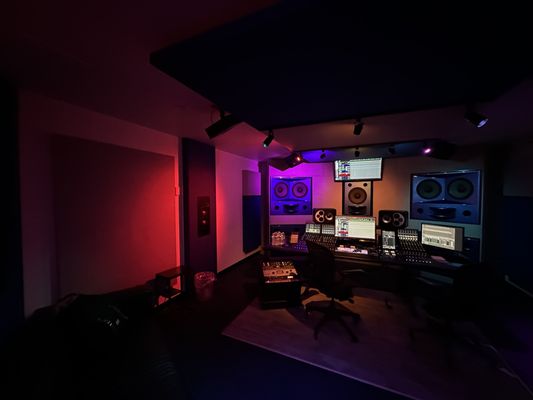 Engine Room Audio by null