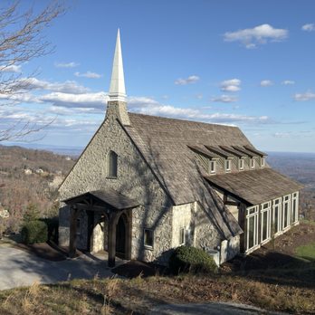 Glassy Mountain Chapel - Chapel, church, mountain range, panoramic views - Wedding Planning Near Me - Landrum, South Carolina Glassy Mountain Chapel - Chapel, church, mountain range, panoramic views - Wedding Planning Near Me - Landrum, South Carolina