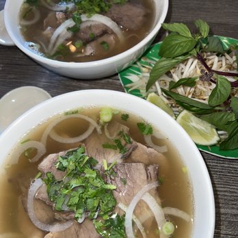 LongAn Restaurant - #10 Pho tai nam - Vietnamese Near Me - Glenview, Illinois LongAn Restaurant - #10 Pho tai nam - Vietnamese Near Me - Glenview, Illinois