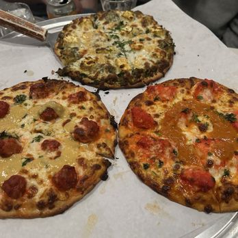 Darbar India - Pizza Flight - Indian Near Me - Branford, Connecticut Darbar India - Pizza Flight - Indian Near Me - Branford, Connecticut