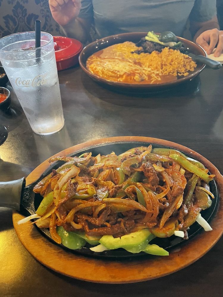 XOCHIMILCO TEQUILA BAR Updated August 2024 129 Photos & 95 Reviews 5110 Tieton Dr, Yakima