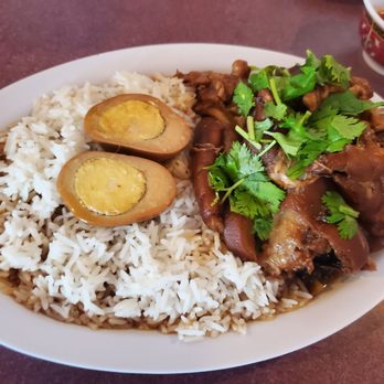 Siam Sunset - Thai Near Me - Los Angeles, California