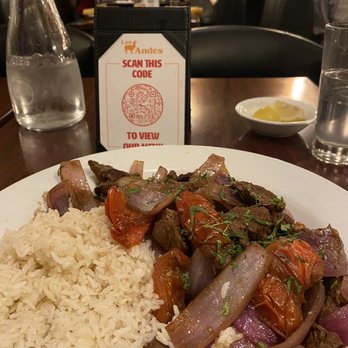 Los Andes Restaurant - Lomo Saltado - Latin American Near Me - Providence, Rhode Island
