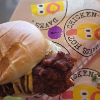 Dave's Hot Chicken - The reaper - Chicken Shop Near Me - Bailey's Crossroads, Virginia