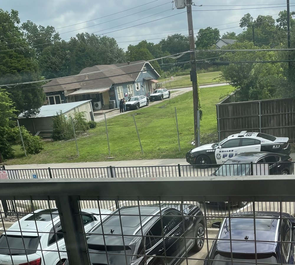 MAGNOLIA OFF HENDERSON Updated August 2024 17 Photos 2100 Moser