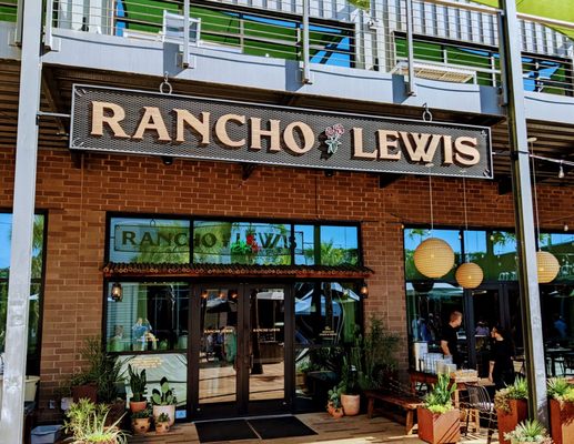 Rancho Lewis by null
