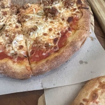 Mizza - Italian Near Me - Santa Barbara, California Mizza - Italian Near Me - Santa Barbara, California