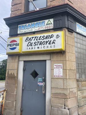 Triangle Bar & Grill by null