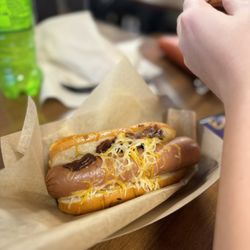 Kitchenfinity - Bacon wrapped cheese dog