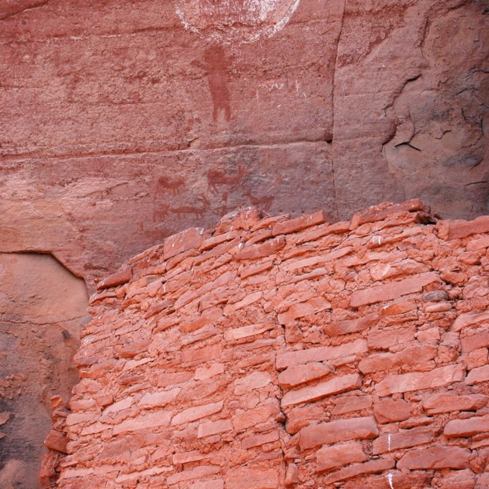 Honanki Ruins - Honanki ruins; Sinagua people; AD 1130-1280 - Hiking Near Me - Sedona, Arizona Honanki Ruins - Honanki ruins; Sinagua people; AD 1130-1280 - Hiking Near Me - Sedona, Arizona