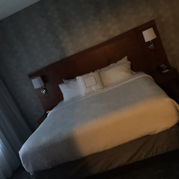 Courtyard by Marriott Boston Andover - Hotels Near Me - Andover, Massachusetts