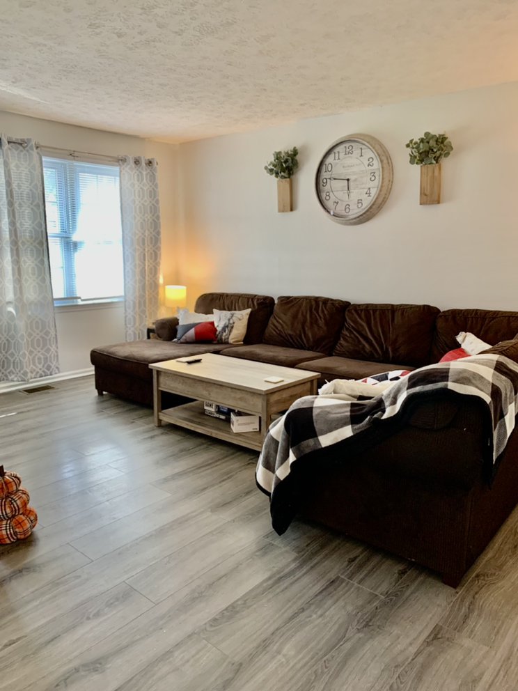 EFFIE CARPENTER, REALTOR EXIT REALTY CRUTCHER 406019652, Frankfort