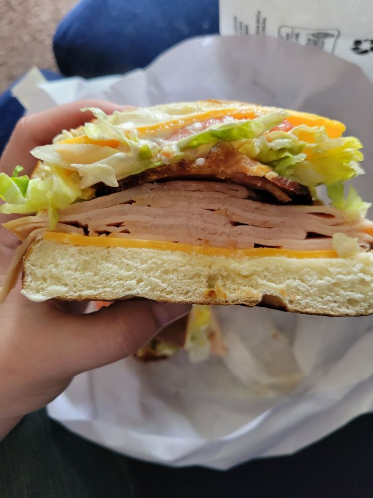 SANDWICH CITY VALPO Updated October 2024 151 W Lincolnway