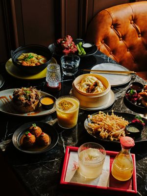 Blackjack Bar Tapas by null