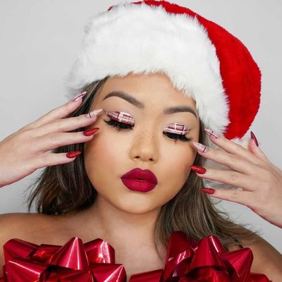 LITTLE LUXURIES NAIL LOUNGE - 165 Photos & 99 Reviews - 1426 W Lake St