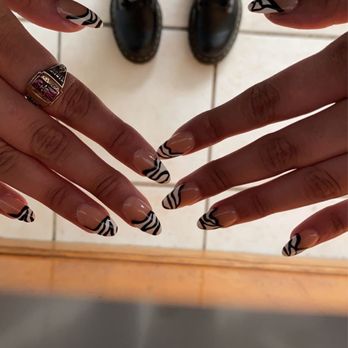 La Bella Nail Spa - Nail Salons Near Me - Salinas, California La Bella Nail Spa - Nail Salons Near Me - Salinas, California