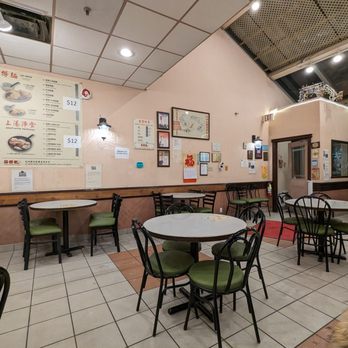 Jim Chai Kee - Inside - Chinese Near Me - Richmond Hill, Ontario Jim Chai Kee - Inside - Chinese Near Me - Richmond Hill, Ontario